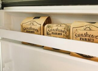 does keeping coffee in the freezer keep it fresh