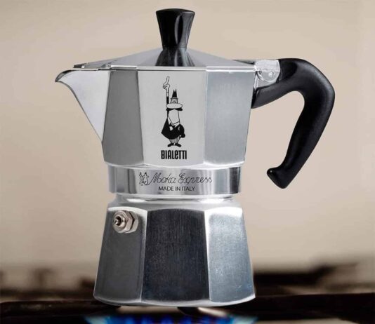 how many cups does a 3 cup bialetti make