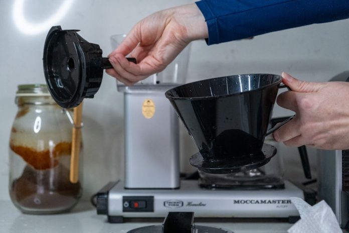 what is the best way to clean a coffee maker